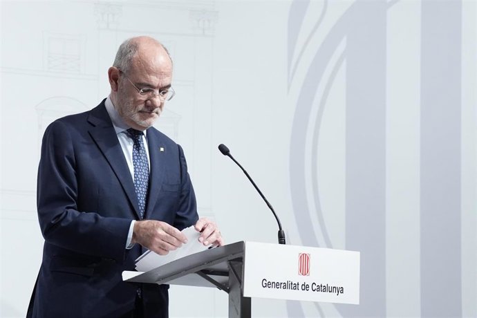 Duch défend que le gouvernement a été le « premier » à prendre une position claire sur la guerre en Iran