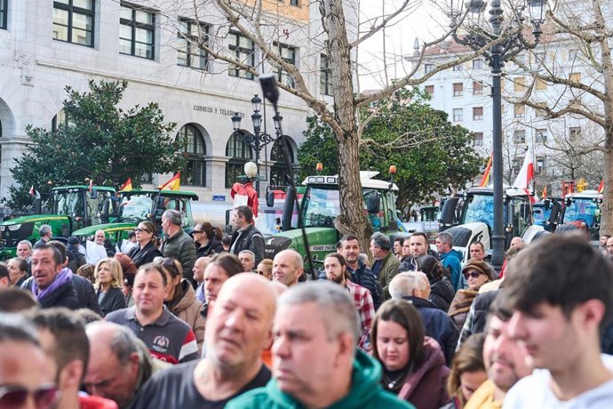 Le PP et le PSOE rejettent au Parlement cantabrique une initiative de Vox contre l'accord avec le Mercosur