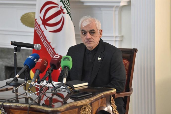 Les Affaires étrangères convoquent l'ambassadeur iranien pour lui transmettre la « condamnation » des attaques contre les pays de la région et Chypre