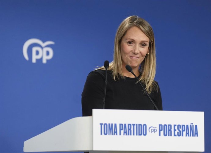Le PP critique le fait que Sánchez « désobéit » à l'UE dans sa relation avec la Chine et manque les sommets des alliés européens