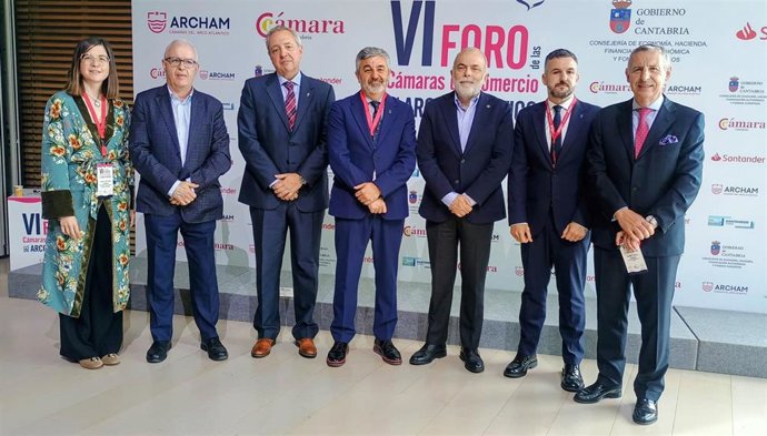 Les Asturies cherchent à devenir une plaque tournante logistique de la mer Cantabrique, promouvant la macrorégion atlantique