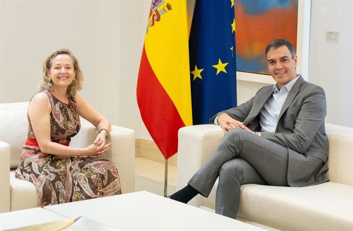 Sánchez et Calviño se rencontrent pour discuter du financement des entreprises, de la défense, du logement et des énergies renouvelables dans l'UE