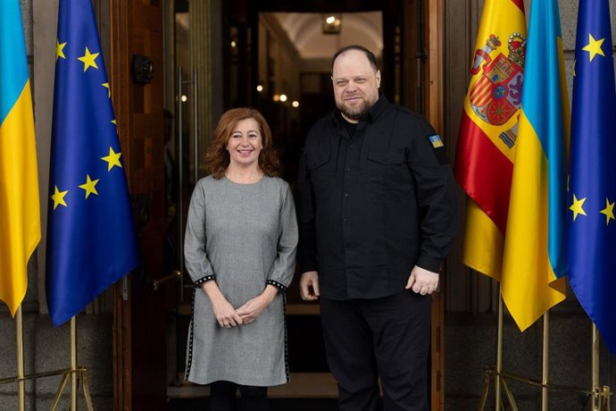 Armengol soutient à Kiev « l'ouverture des vannes » de l'UE à l'Ukraine et appelle à « une paix juste », sans récompenser la Russie