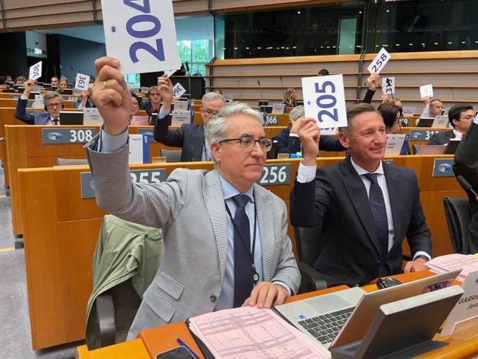 La Rioja réclame à Bruxelles des mesures pour protéger les jeunes dans l'environnement numérique et un financement pour la recherche
