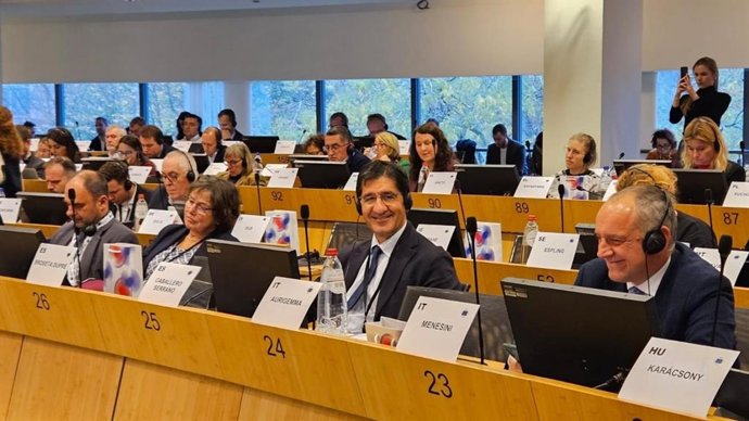 Le PP demande au Congrès que Ceuta et Melilla aient un siège au Comité européen des régions