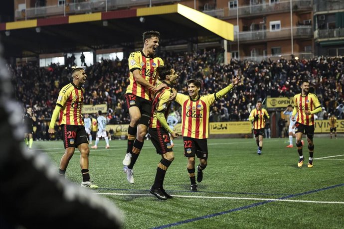 Barcelone approuve le projet d'installation de gazon naturel sur le terrain de football de Sant Andreu