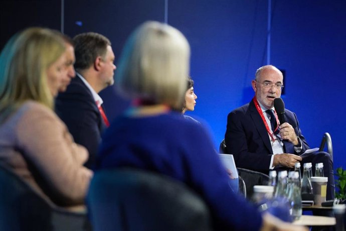 Duch défend la préparation de l'Ukraine aux réglementations européennes lors des négociations d'adhésion