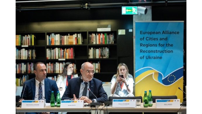 Duch soutient la stratégie d'aide à l'Ukraine lors de la 9ème Conférence sur le redressement du pays