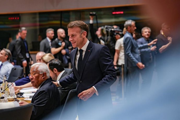 Macron rejette l'attribution de fonds européens aux centres d'expulsion : ils ne sont ni efficaces ni conformes aux valeurs européennes