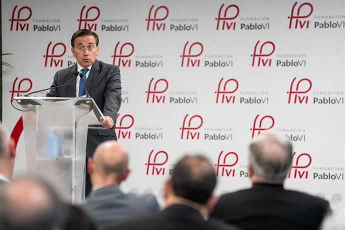 Albares critique le fait que le PP « a toujours rejeté » les « pactes » qu'il propose en politique étrangère