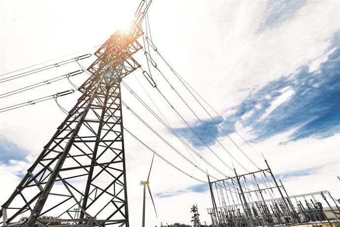 Bruxelles veut doubler le poids de l'électricité dans la consommation énergétique et la taxer moins que le gaz
