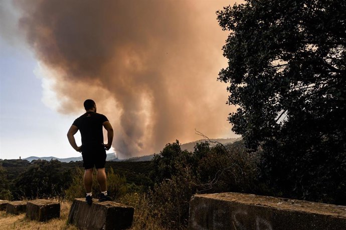 L'Espagne demande à Bruxelles d'activer le mécanisme de réponse européen et quatre avions pour éteindre les incendies