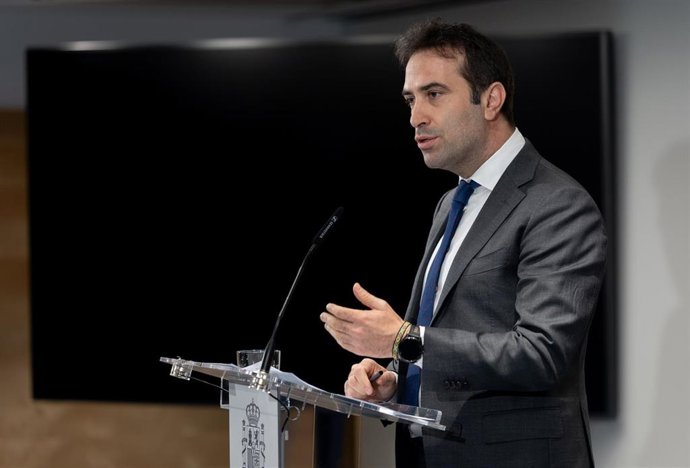 L'organisme demande aux États-Unis de respecter l'accord avec l'UE et s'engage à réduire les obstacles aux nouveaux droits de douane