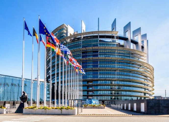 Le Parlement européen donne son feu vert pour négocier avec les 27 l'euro numérique comme alternative de paiement européenne