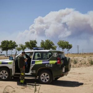 Von der Leyen salue « la bravoure » des troupes combattant les incendies à Madrid et Ávila