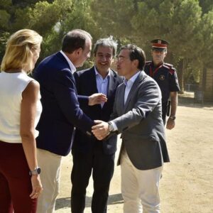 Albares, Espadaler et Gay visitent la construction des nouveaux bureaux de Casa Asia à Barcelone