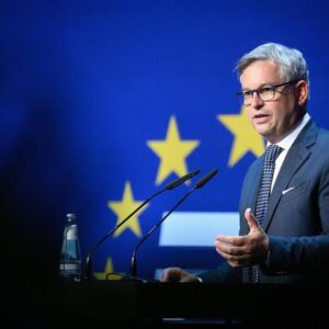 Bruxelles demande au Parlement européen de débloquer la directive contre le trafic de migrants après la crise de Ceuta