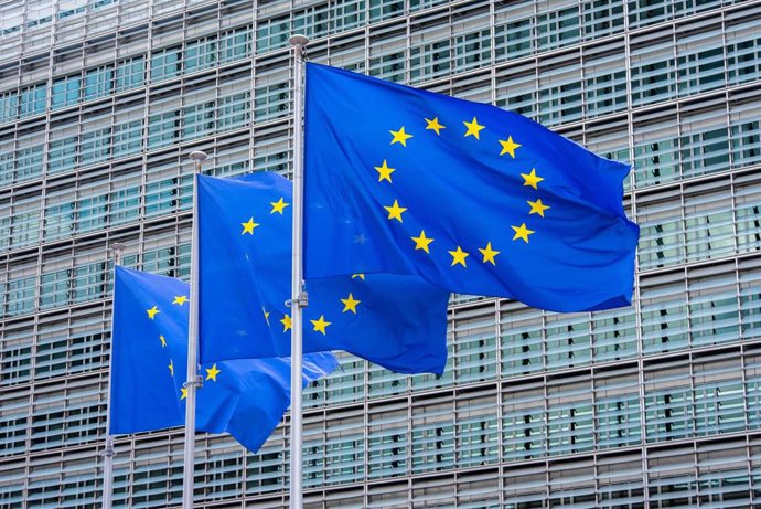 Bruxelles rejette les critiques américaines et nie que son mécanisme carbone soit un tarif douanier