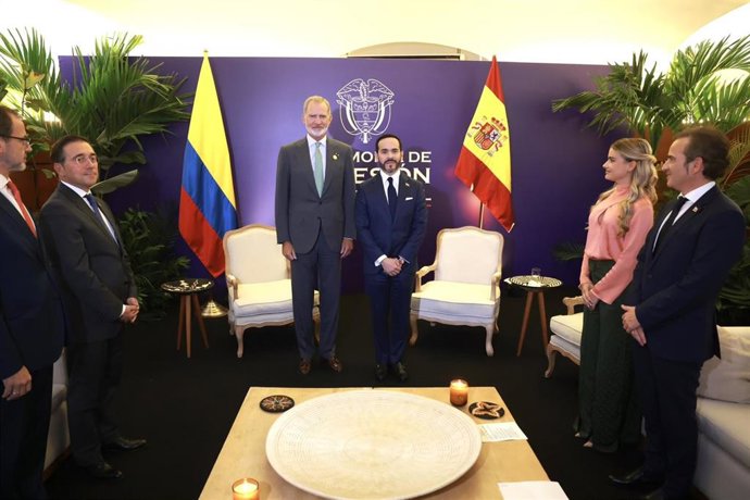 Felipe VI et De la Espriella mettent en scène la relation « fraternelle » entre l'Espagne et la Colombie avant l'inauguration