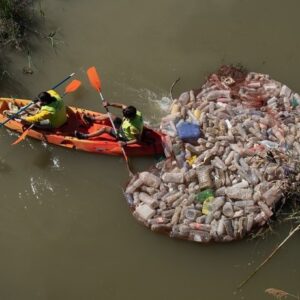 Greenpeace dénonce le fait que le nouveau règlement européen sur les emballages « n'est pas à la hauteur » et surveillera un éventuel « greenwashing »