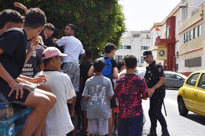La Commission européenne des libertés civiles exige que le Maroc passe des « déclarations aux faits » avec les mineurs de Ceuta