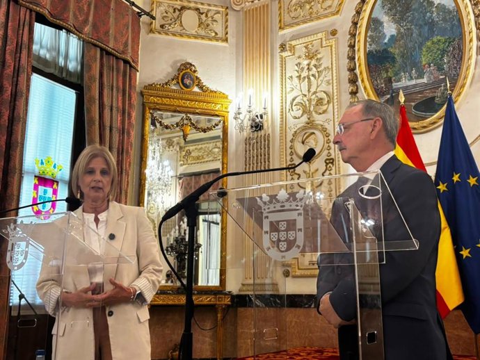La présidente de la FEMP donne à Vivas son poste au Comité européen des régions pour faire rapport sur la crise de Ceuta