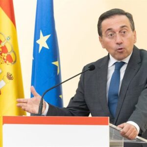 Albares assure que ni Bruxelles ni Frontex n'avaient « d'indications » sur l'entrée massive de 80 000 migrants à Ceuta