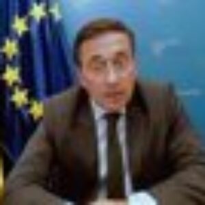 Albares critique le fait qu'à Ceuta « tous les canaux ont été utilisés pour amplifier la désinformation »