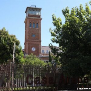 Almeida étudie la possibilité de demander une « protection judiciaire » pour inciter les Affaires étrangères à convoquer le Conseil de gouvernement de la Casa Arabe