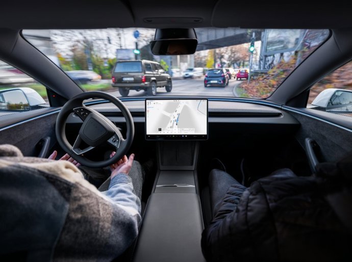 Bruxelles débattra de l'autorisation du système FSD de Tesla pour une utilisation en Europe