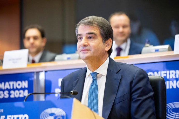 Bruxelles demande de mieux adapter les politiques de l'UE aux îles Canaries et aux autres régions ultrapériphériques et de tirer parti de leur position géostratégique