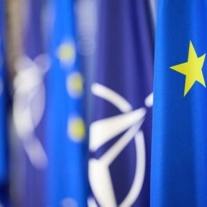 L'UE demande à la Chine de limiter les exportations d'hybrides pour éviter une guerre commerciale, selon le 'FT'