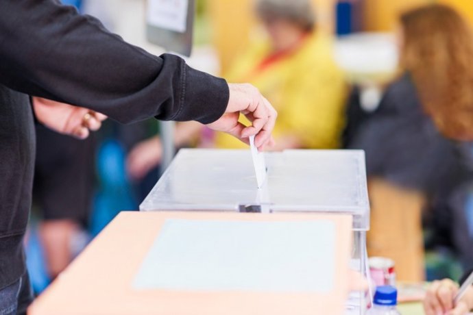 La CyL compte 10 118 Européens inscrits sur les listes électorales aux élections municipales et 12 495 peuvent en faire la demande jusqu'au 30 décembre