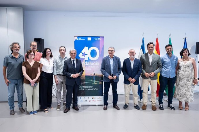La Députation Forale de Malaga accueille une exposition sur le développement de l'Andalousie depuis l'adhésion de l'Espagne à l'UE