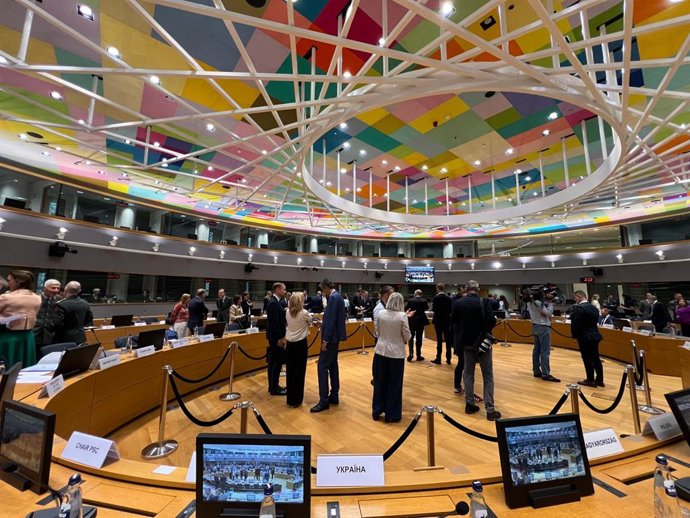 L’accord de l’UE visant à renouveler les sanctions contre la Russie pour trois ans déraille après des objections de dernière minute