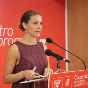 Le PSOE dénonce « un coup millionnaire » avec l'appel d'offres pour l'autoroute Requejada-Suances