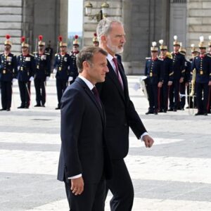 Le Roi défend qu'il est de « la responsabilité de chacun » dans l'UE de protéger la frontière extérieure de Ceuta et demande plus de ressources