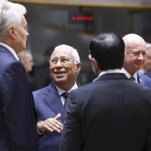 Costa demande aux 27 de négocier de nouvelles sources de revenus pour se mettre d'accord sur un budget sur lequel ils restent divisés
