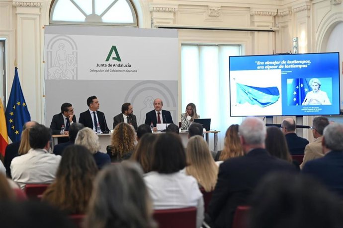 Grenade analyse les défis de l'Union européenne et son impact sur les administrations publiques et les citoyens