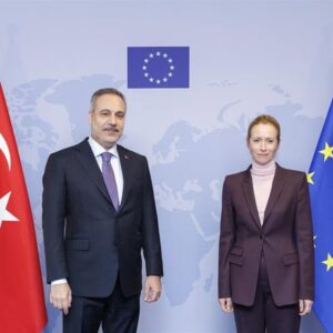 Kallas prévient la Turquie que son pacte maritime avec la Libye « porte atteinte aux droits souverains » d'autres États