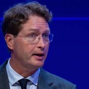 Källenius (Mercedes-Benz) met en garde contre une augmentation des coûts des voitures due au « Made in Europe »