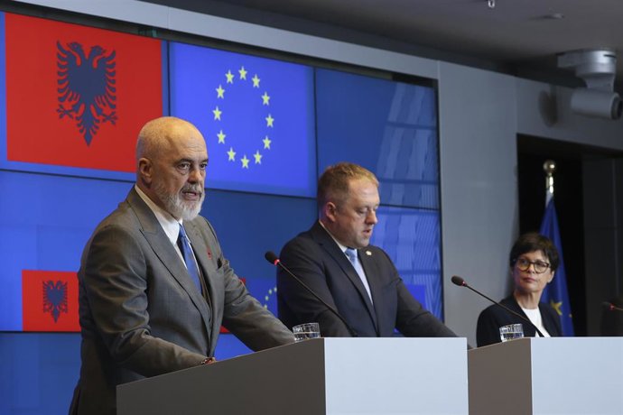 L'Albanie avance dans son processus d'adhésion à l'UE avec la clôture d'un quatrième chapitre