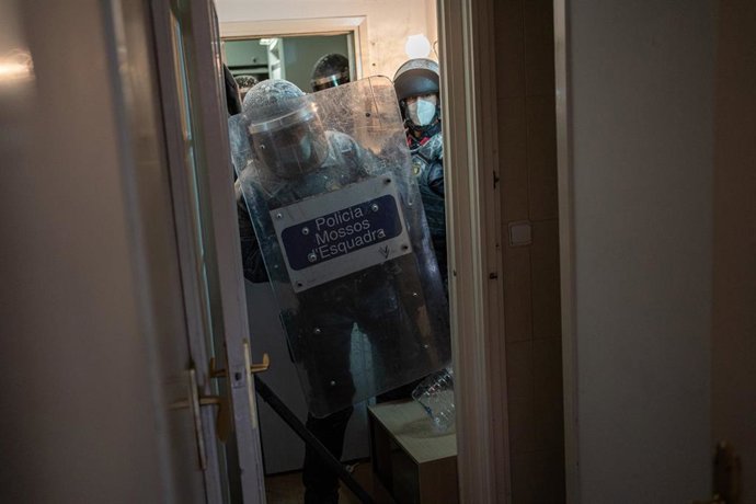 Les Vingt-Sept demandent de renforcer la protection contre les expulsions et de prévoir des aides au loyer