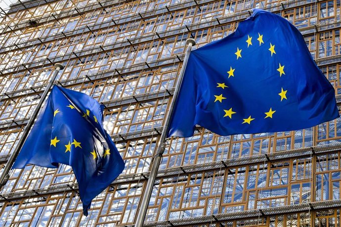 Les dirigeants de l'UE appellent à des mesures urgentes contre la hausse des prix et ouvrent le débat sur le marché de l'électricité