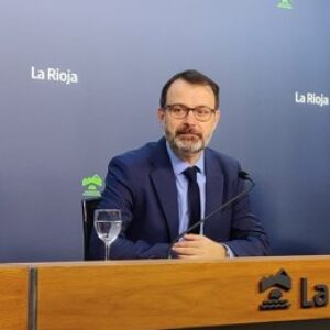 Miguel Ángel Fernández Torroba remplacera Alberto Galiana en tant que nouveau ministre de l'Éducation et de l'Emploi