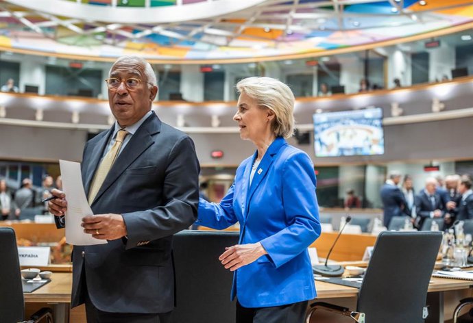Von der Leyen et Costa célèbrent l'entrée de Sakharov au TPI et exigent qu'il puisse travailler « sans pression ni intimidation »